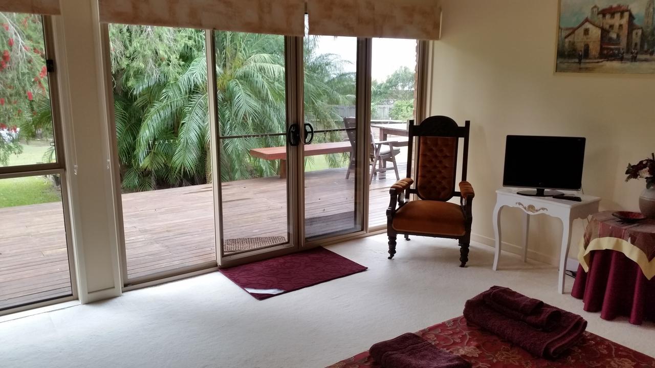 Hilltop Hideaway Ninderry Esterno foto